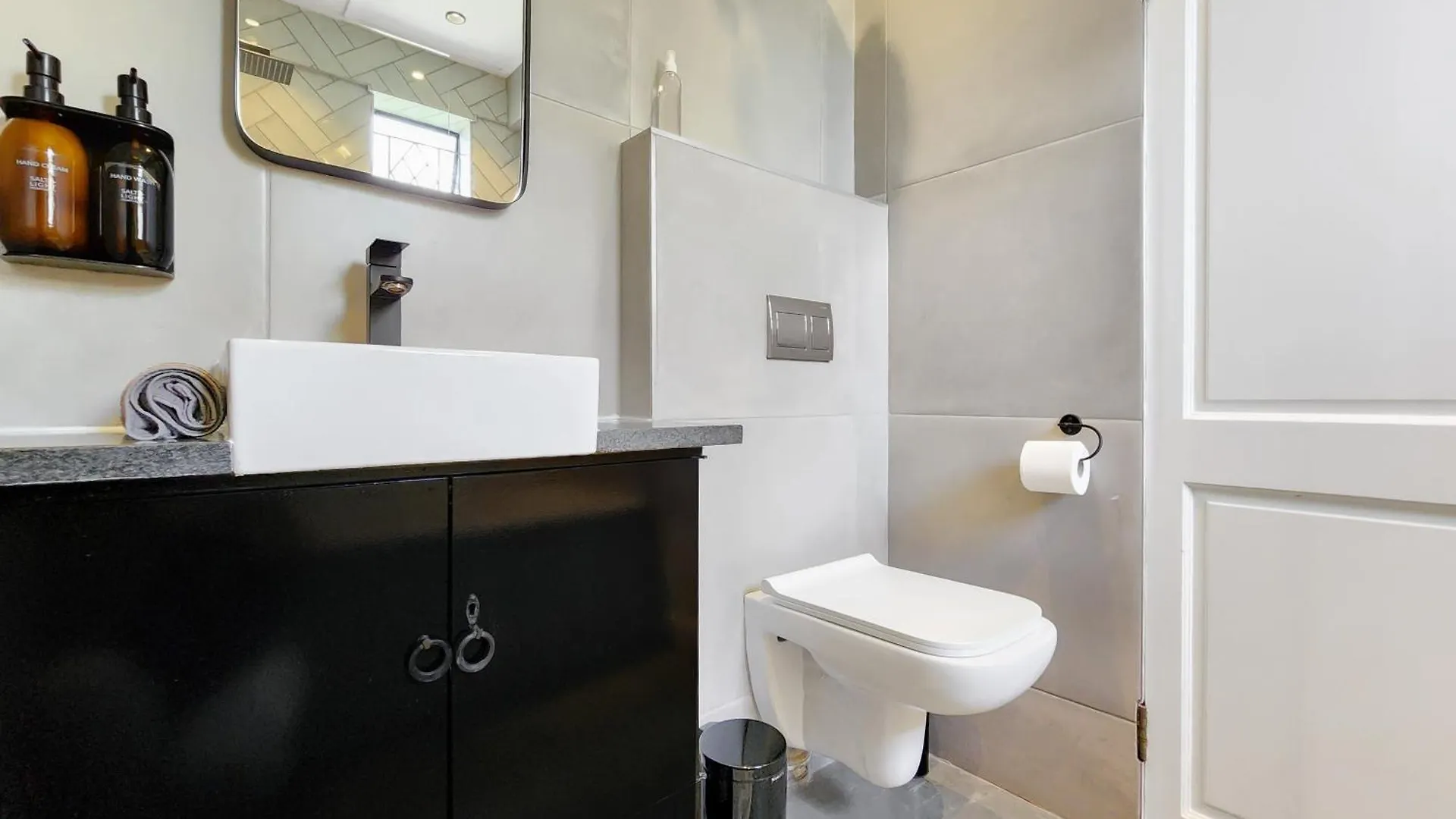 Botanica - Virginia Avenue Villas Cape Town