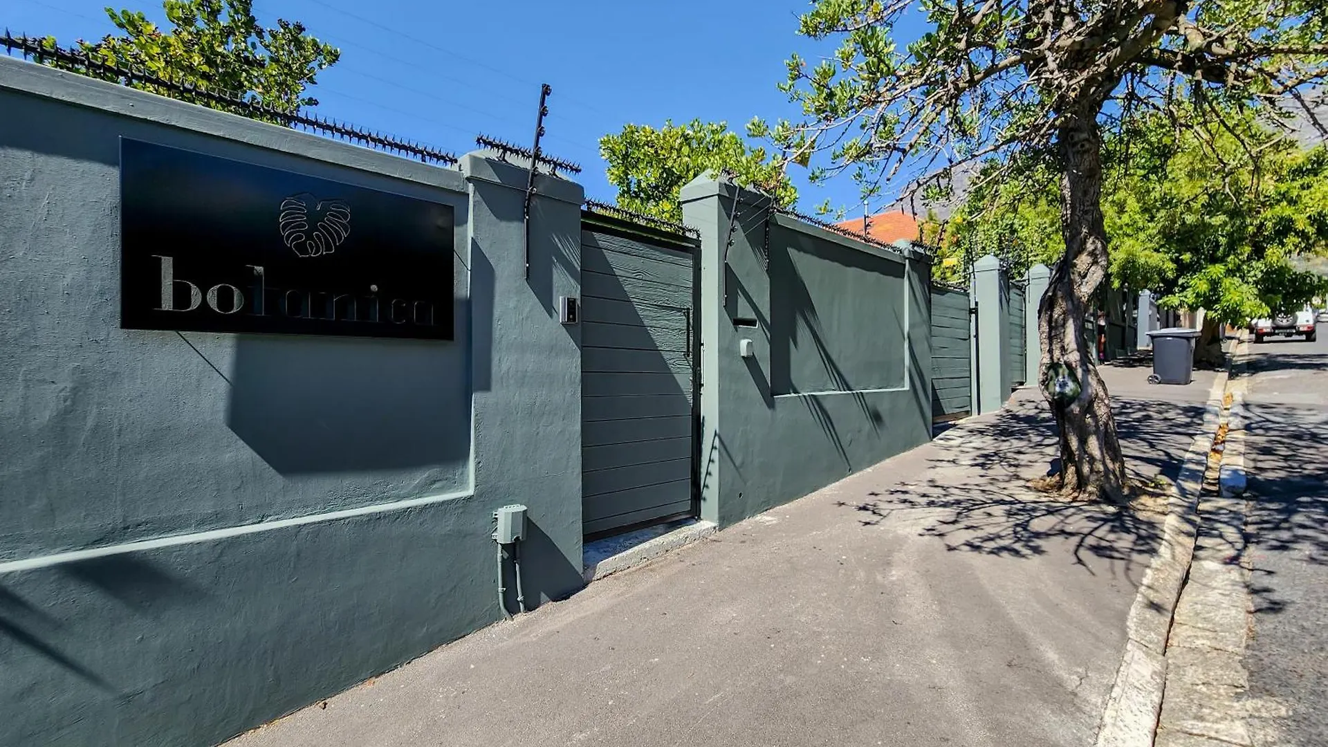 Botanica - Virginia Avenue Villas Cape Town